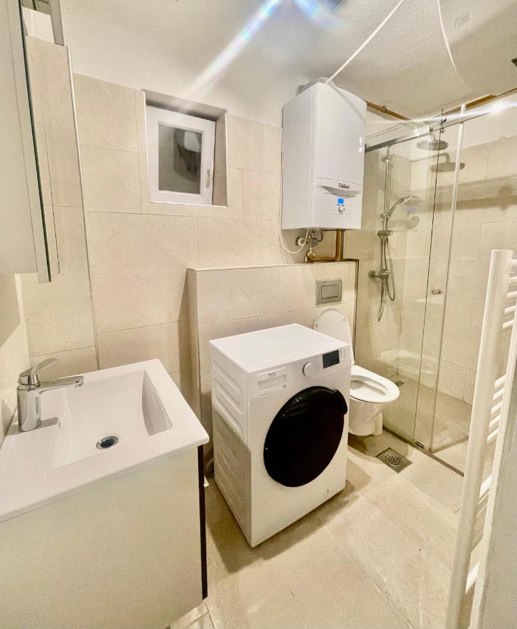Ferhadija Lounge Apartment Sarajevo Luaran gambar
